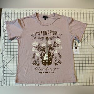 NWT Originality Taylor Swift Juniors Size XL “It’s A Love Story” Tee